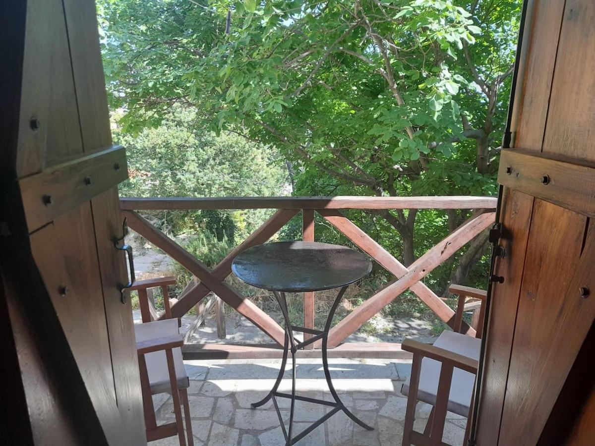 Mountain And Sea View Villa Miléai Екстериор снимка