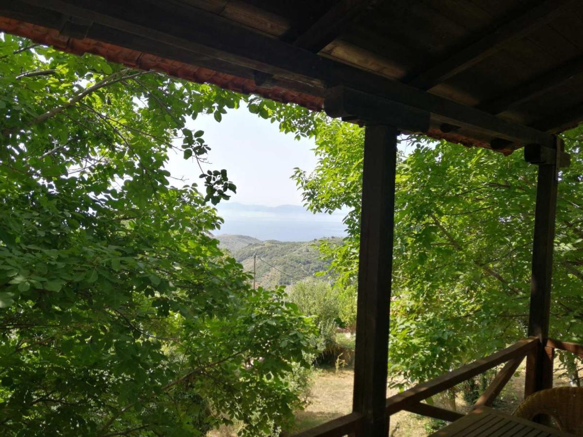 Mountain And Sea View Villa Miléai Екстериор снимка