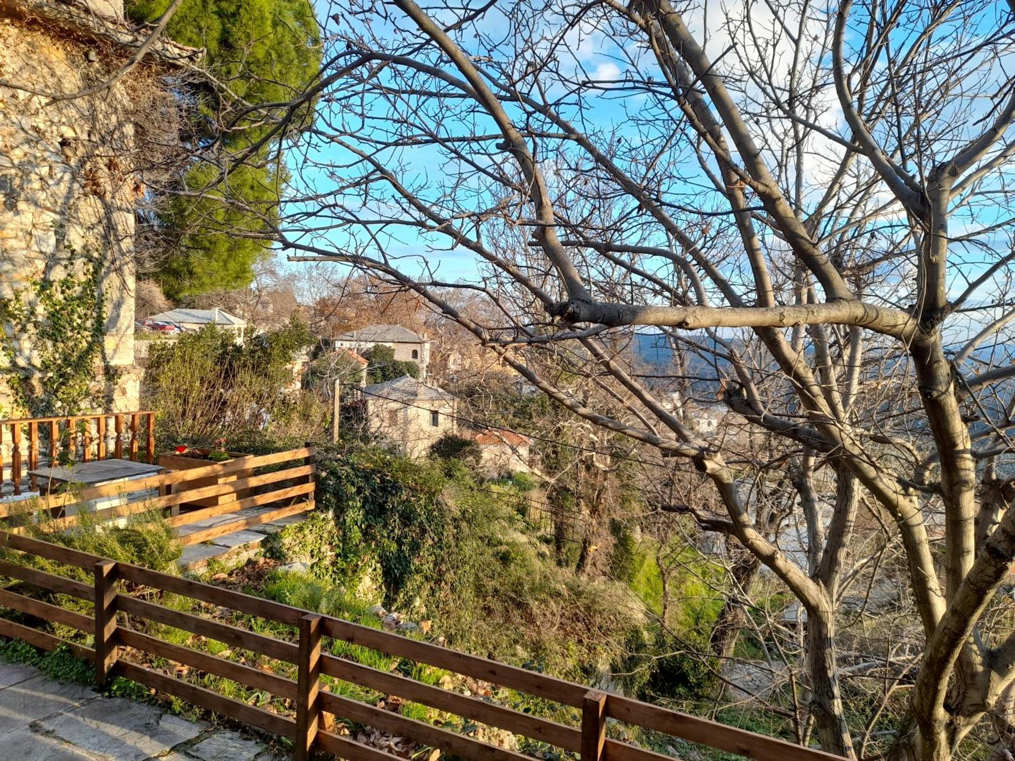 Mountain And Sea View Villa Miléai Екстериор снимка