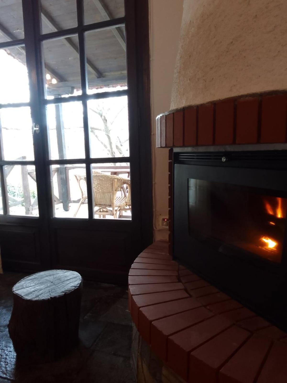 Mountain And Sea View Villa Miléai Екстериор снимка