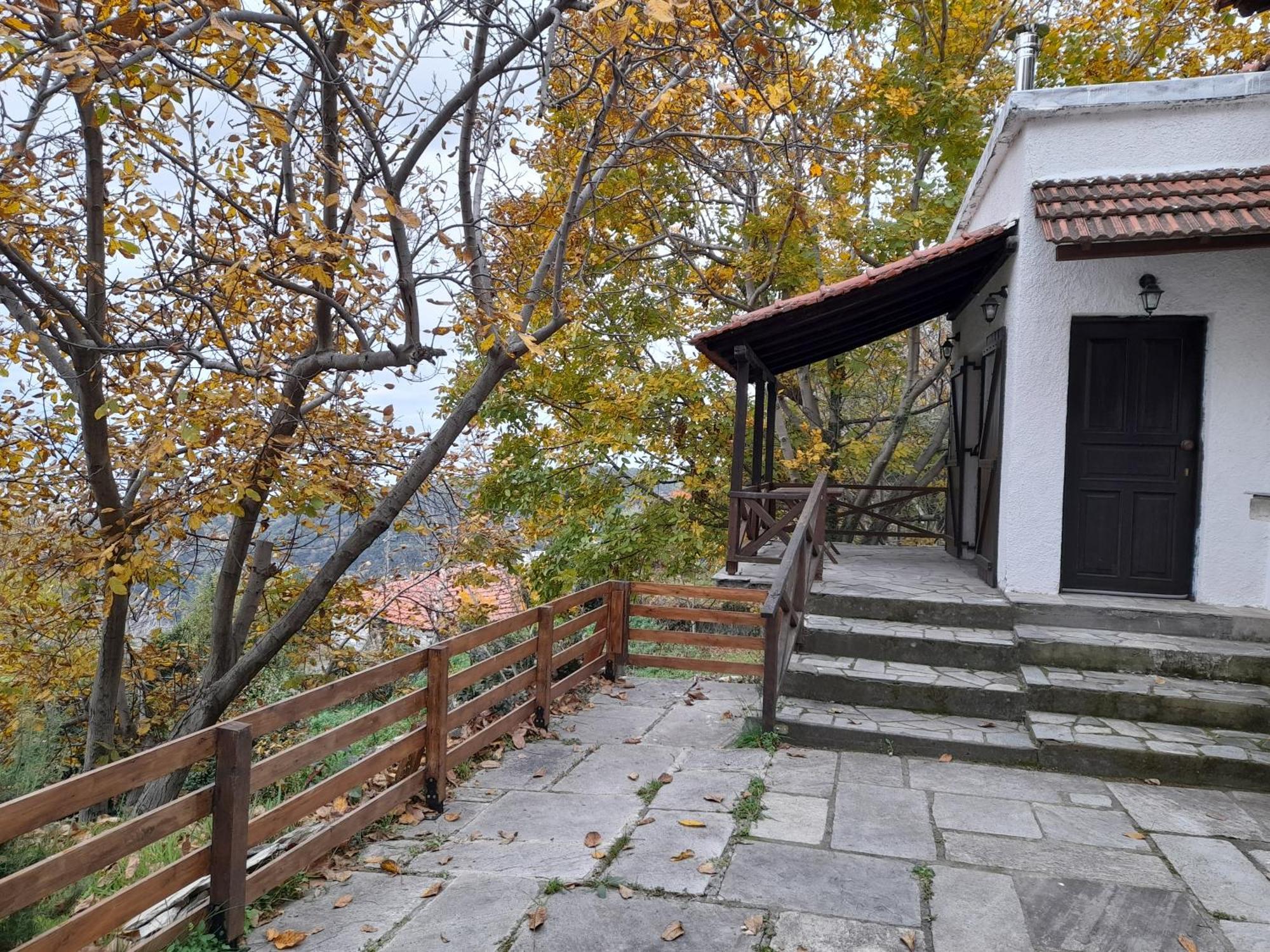 Mountain And Sea View Villa Miléai Екстериор снимка
