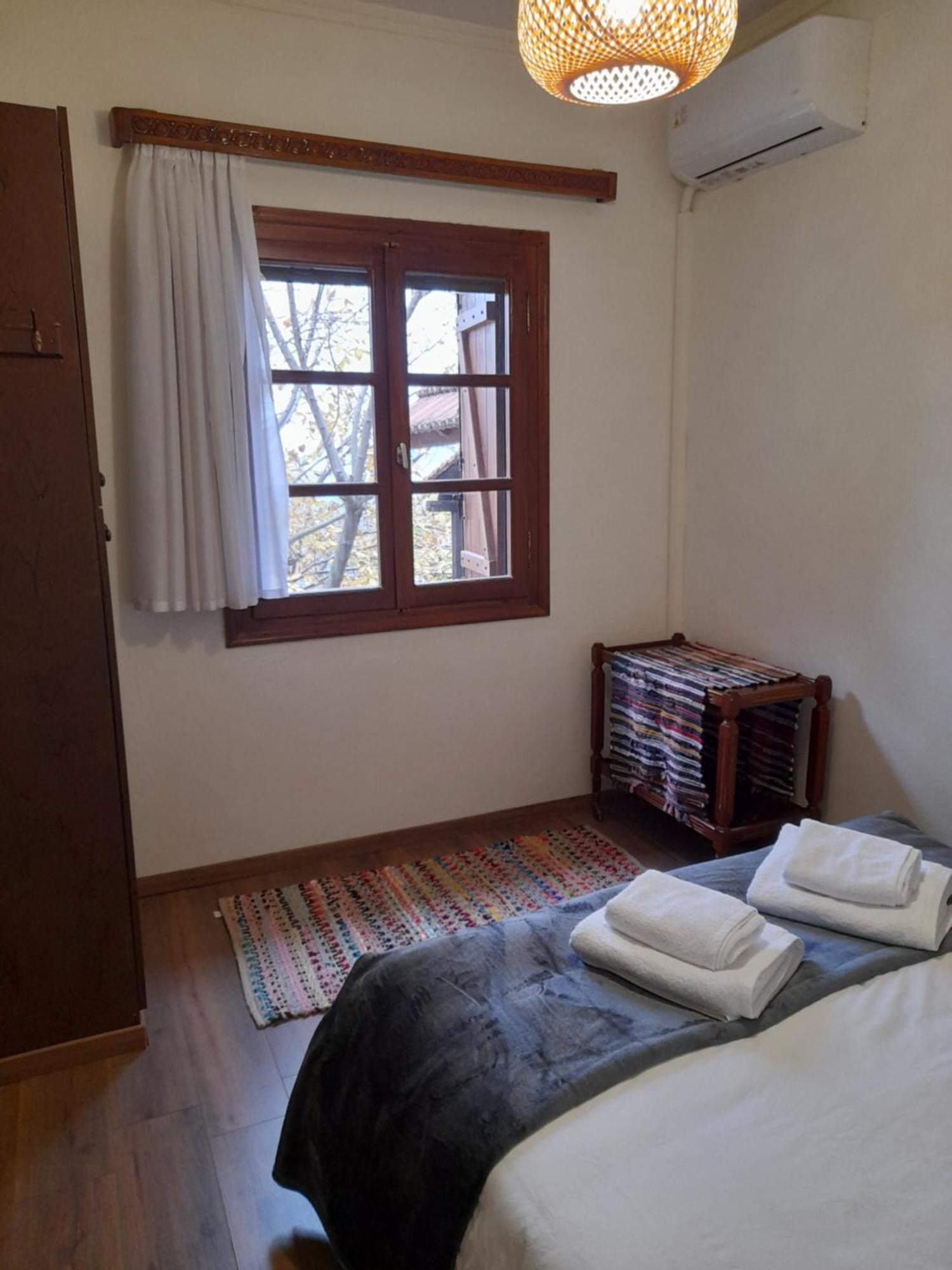 Mountain And Sea View Villa Miléai Екстериор снимка