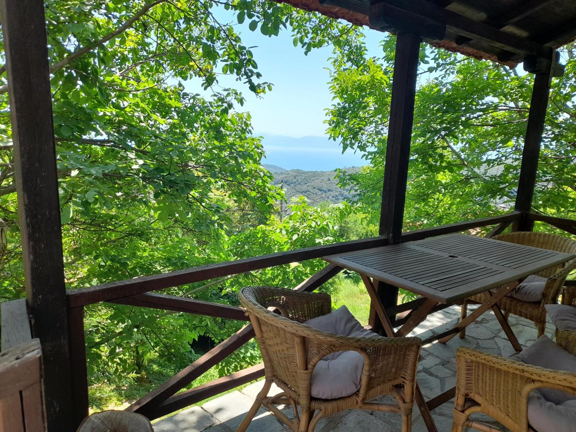 Mountain And Sea View Villa Miléai Екстериор снимка