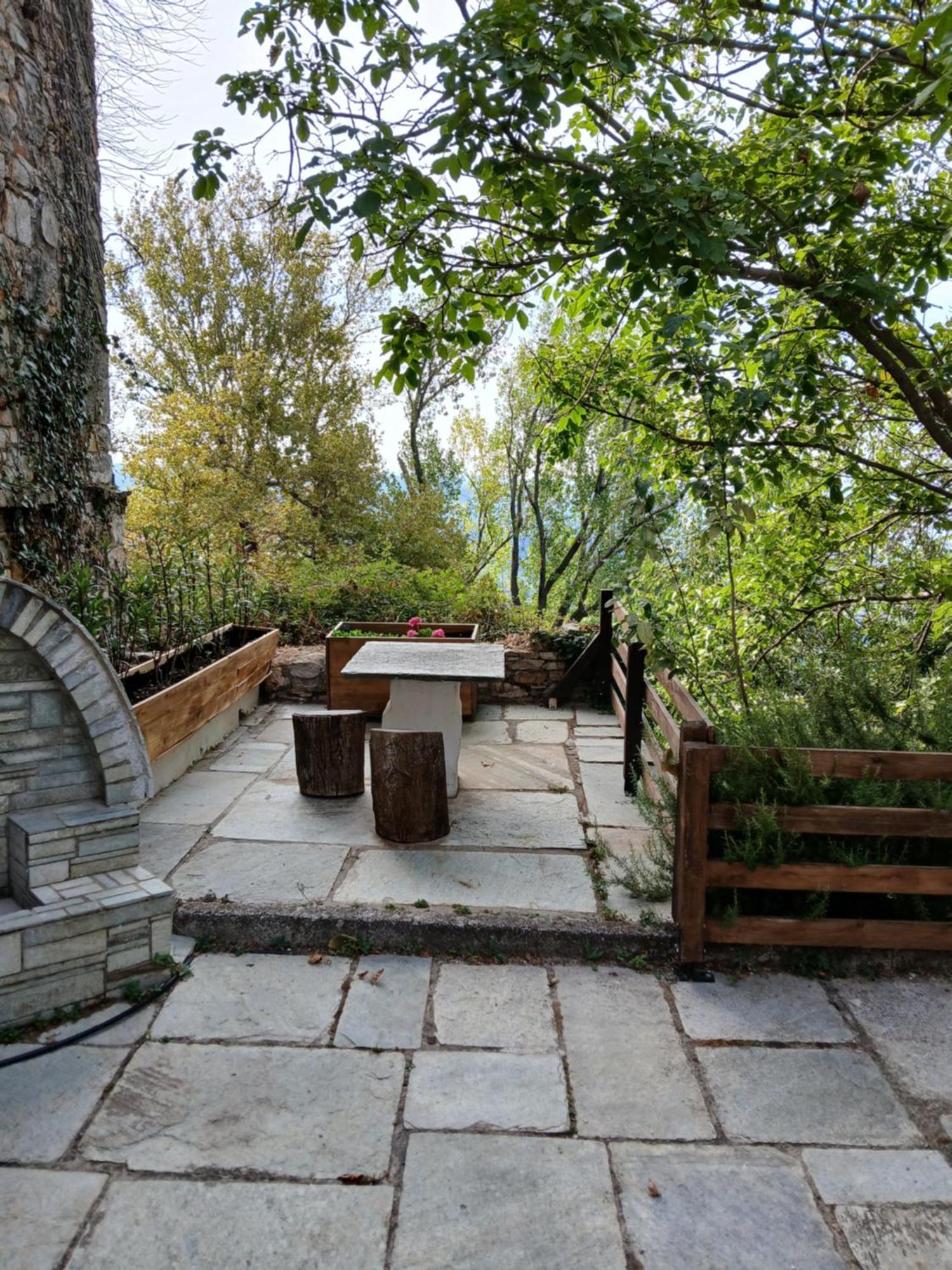 Mountain And Sea View Villa Miléai Екстериор снимка