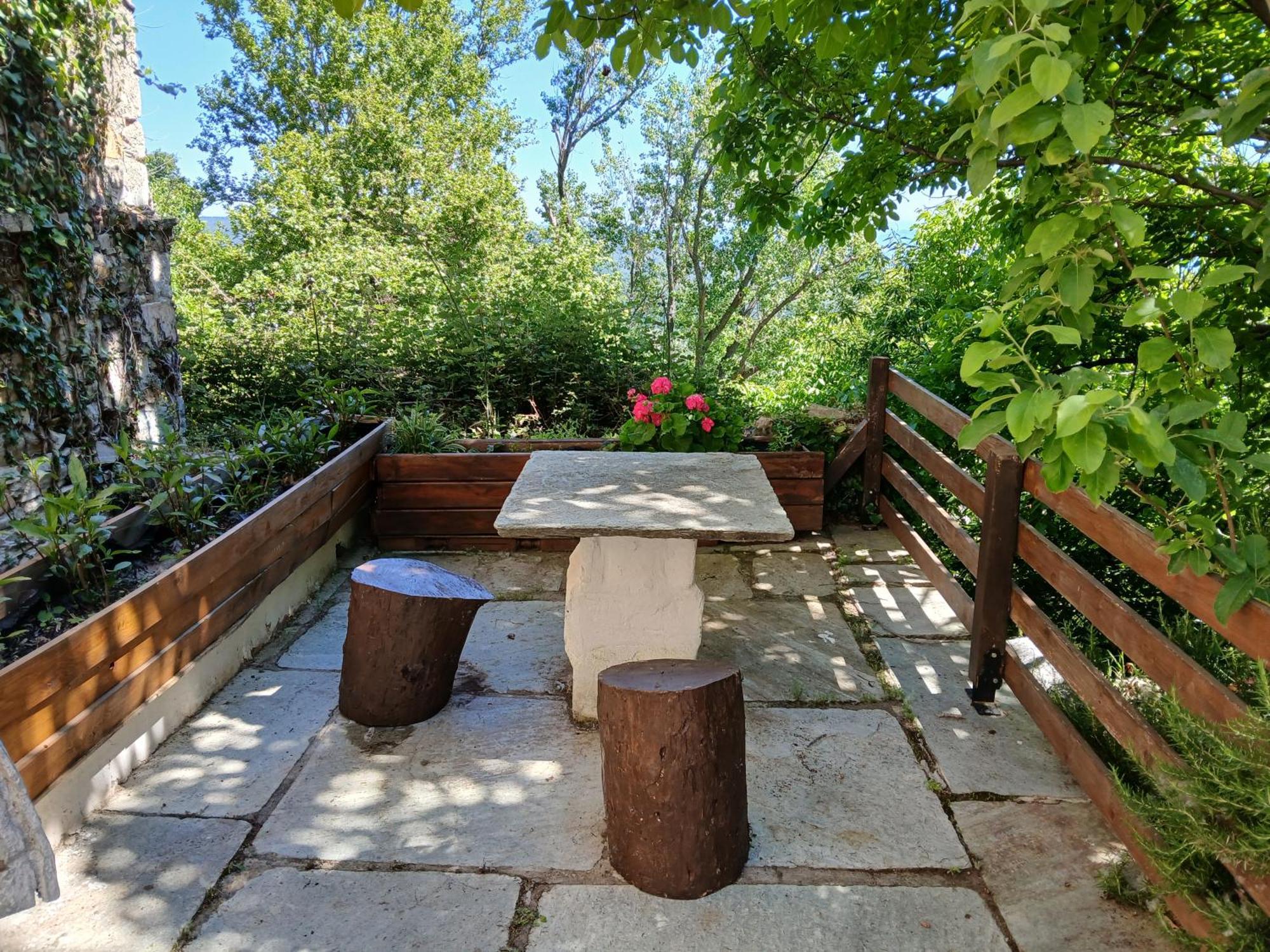 Mountain And Sea View Villa Miléai Екстериор снимка